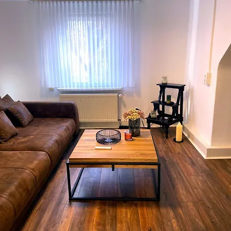 Premium Komfortwohnung Mit Balkon 120 Qm Und 2 Schlafzimmern Im Zentrum * باد هازبرغ