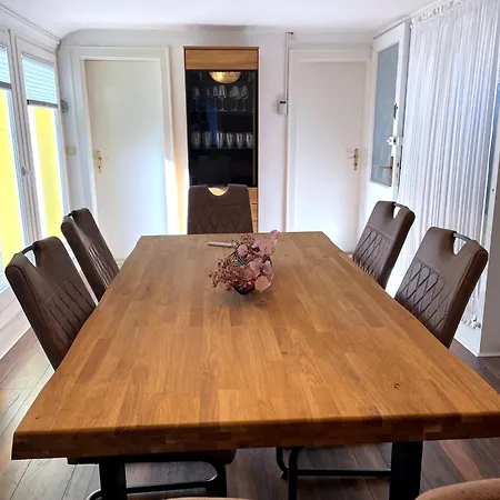 Apartment Premium Komfortwohnung Mit Balkon 120 Qm Und 2 Schlafzimmern Im Zentrum Bad Harzburg